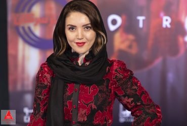 حضور عایشه گل جوشکن بازیگر ترک در اکران خصوصی مطرب