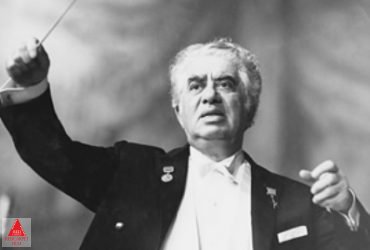 رهبر ارکستر