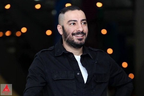 نوید محمدزاده