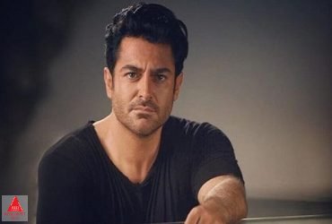 محمدرضا گلزار