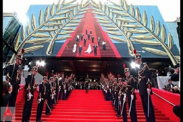 نخل طلای کن