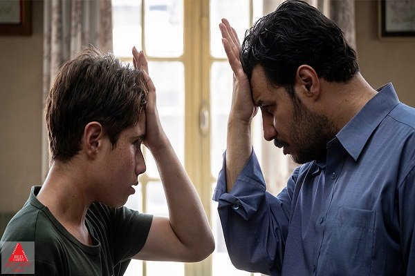 اکران آنلاین