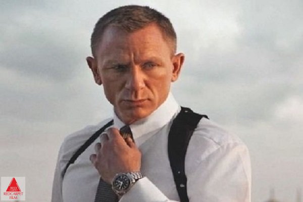 جیمز باند