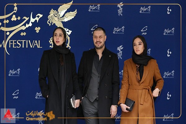 رعنا آزادیور