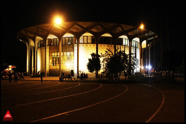 آثار هنرمندان