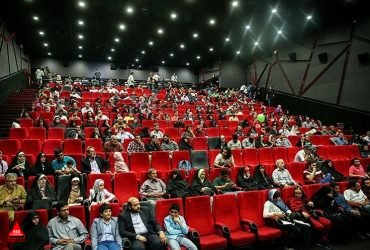 فیلم سینمایی «نوروز» ساخته سهیل موفق در بخش مسابقه دهمین جشنواره بین‌المللی فیلم کودک و نوجوان «کینولوب» لهستان به نمایش درمی‌آید.