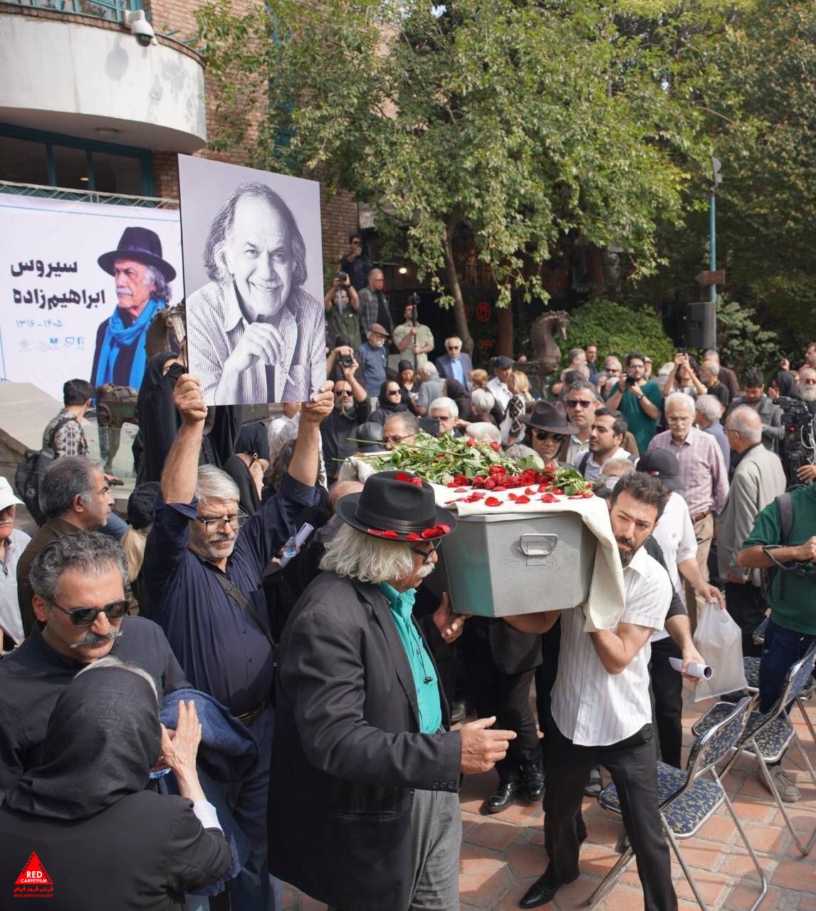 سیروس ابراهیم‌زاده 